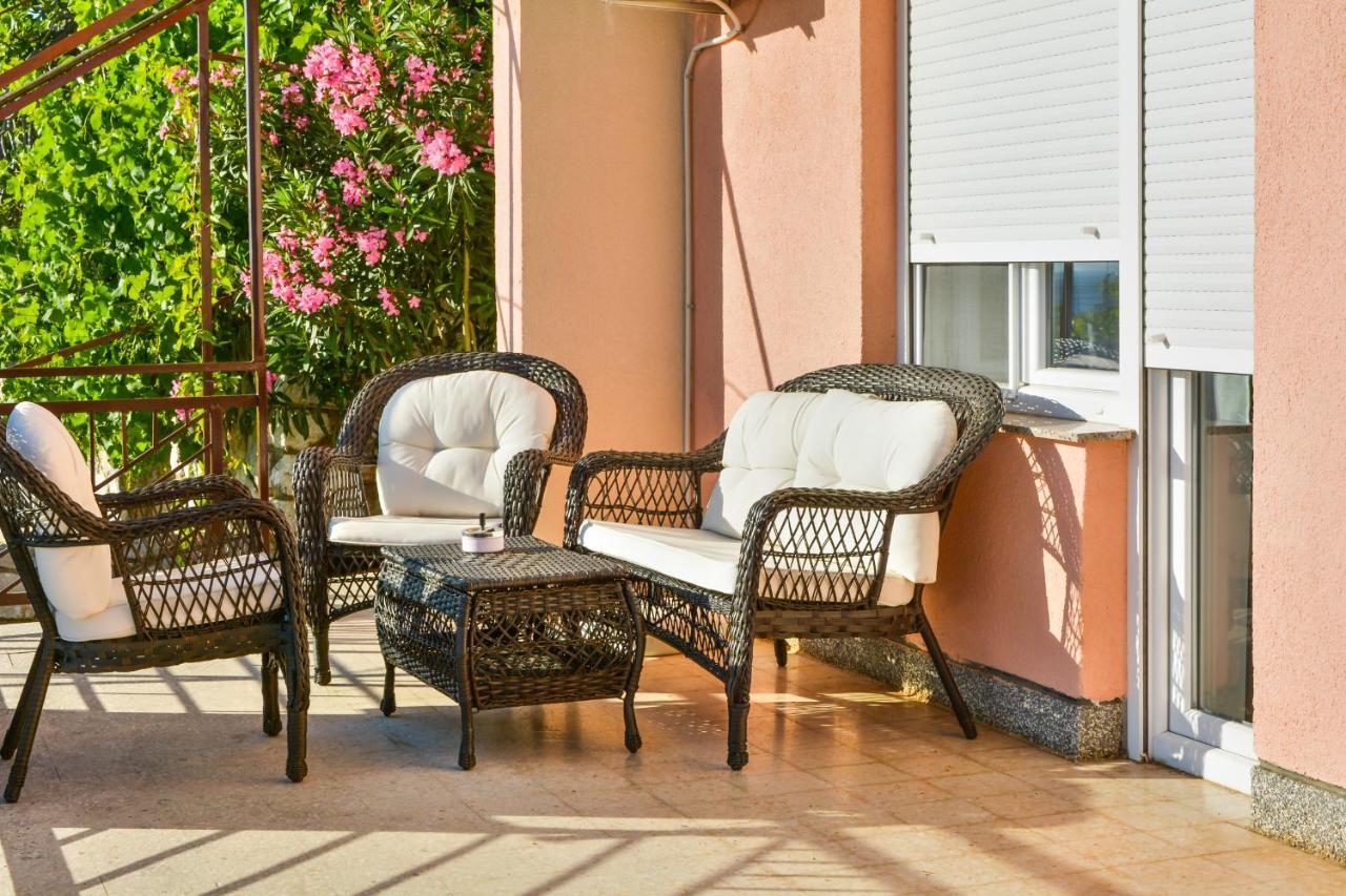 Apartmani Krijesnica Senj  Ngoại thất bức ảnh