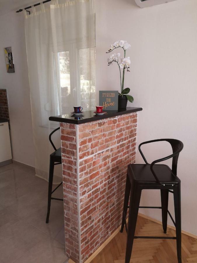 Apartmani Krijesnica Senj  Ngoại thất bức ảnh